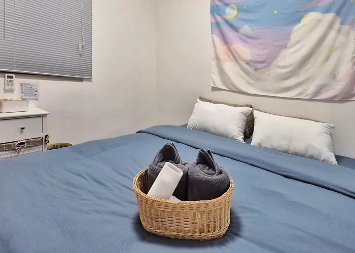 Apartment Townhouse At Yaek Lam Sali Station For 6 Pax Bangkok